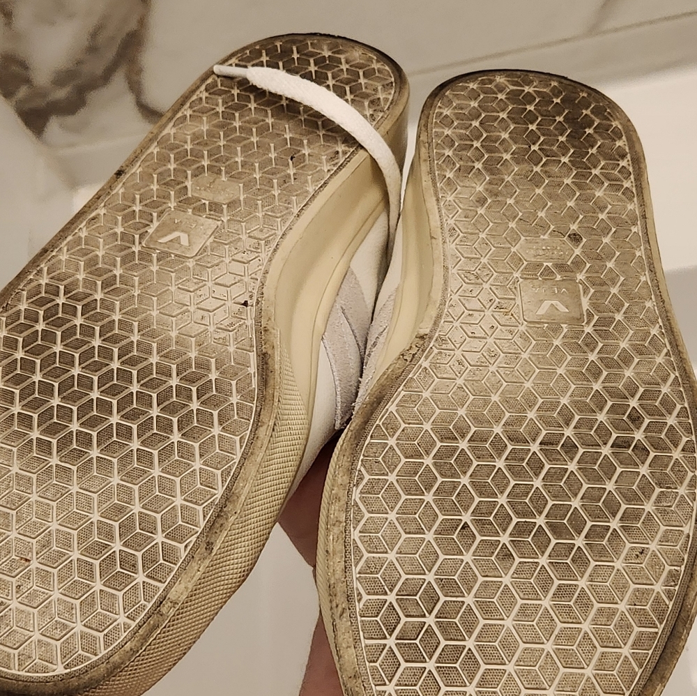 Veja Campo Sneaker Extra White/Natural Suede - Picture 8 of 8